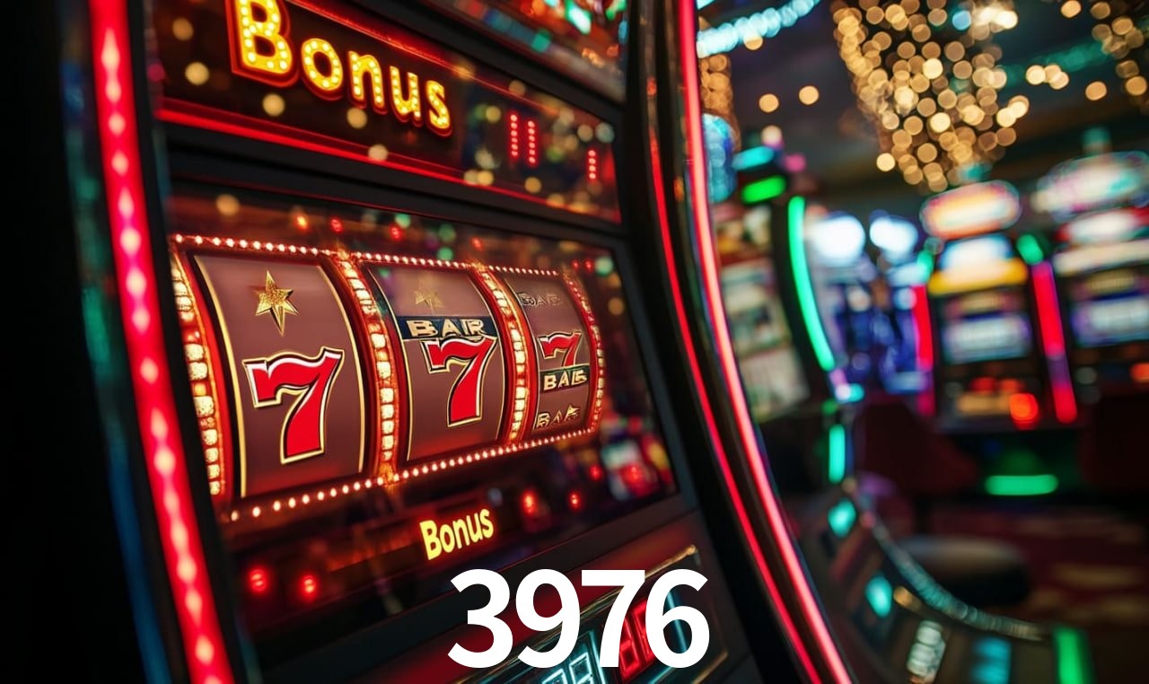 3976